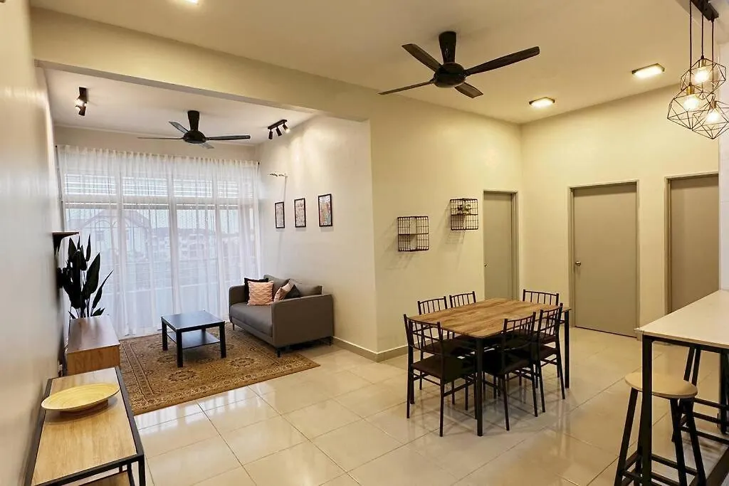 Homestay D'Casa, Apartment In Sepang, Klia