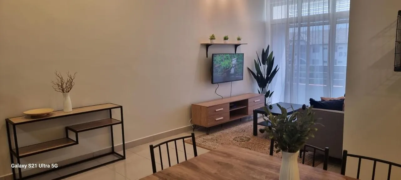 Homestay D'Casa, Apartment In Sepang, Klia